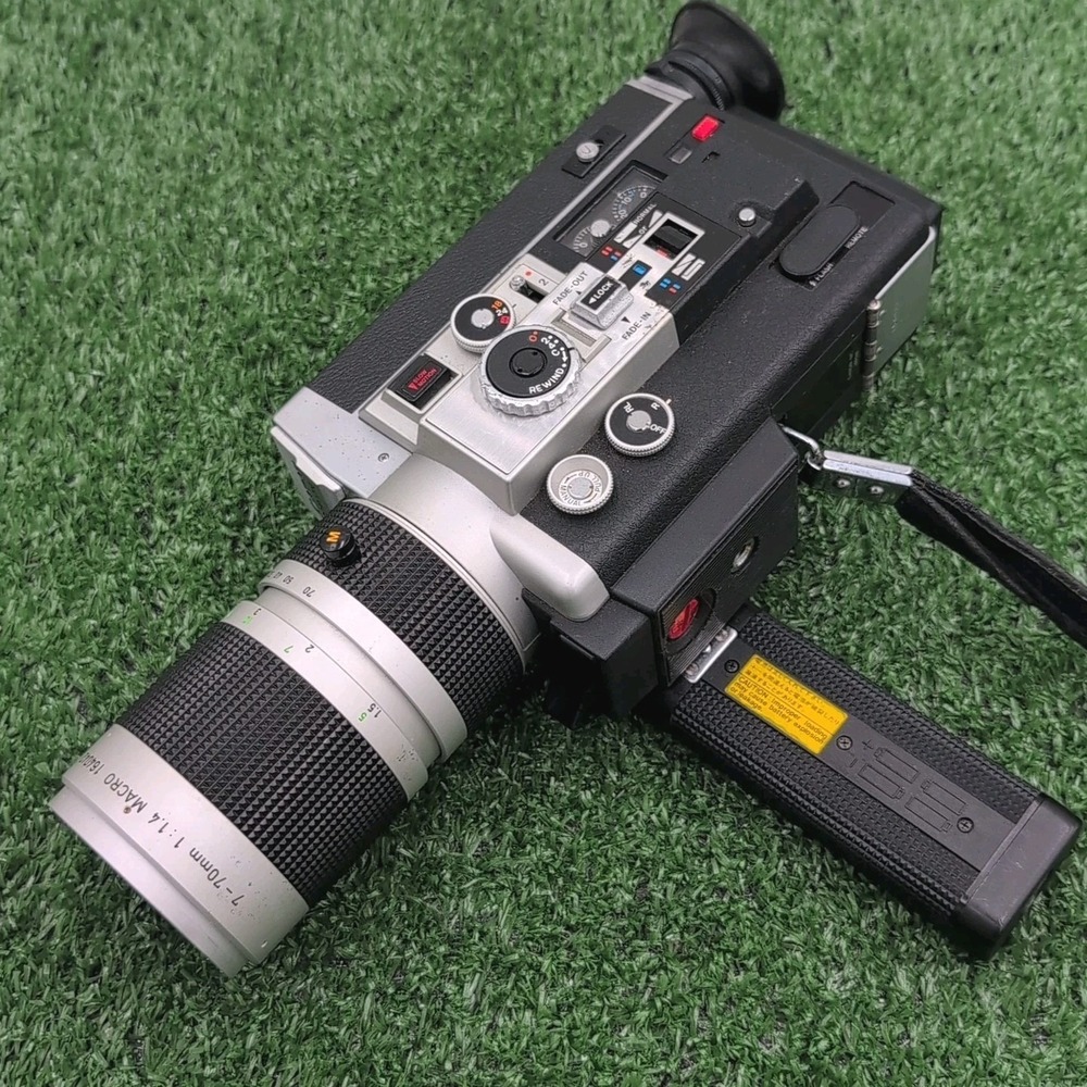 Vintage CANON Auto Zoom 1014 Electronic, Super 8 Film  Camera Not Working - Picture 2 of 8